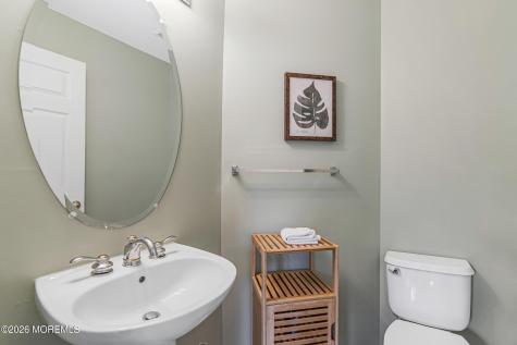 45 W Aspen Way Matawan NJ 07747