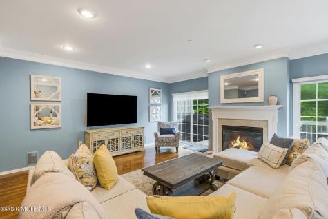 45 W Aspen Way Matawan NJ 07747