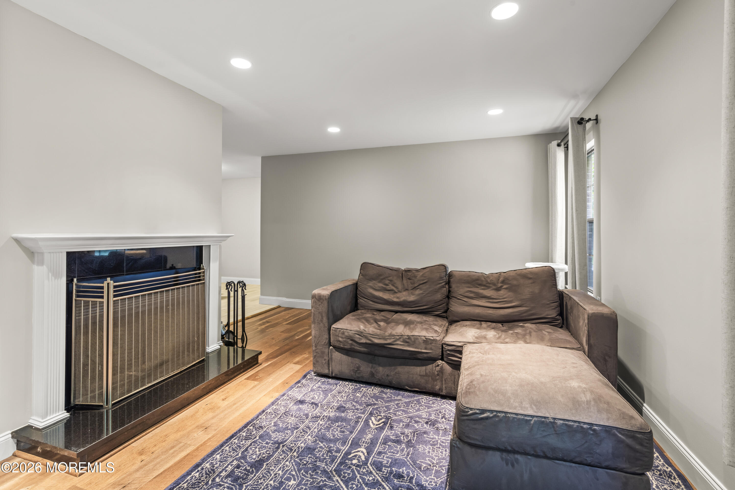 303 Wellington Place Aberdeen NJ 07747