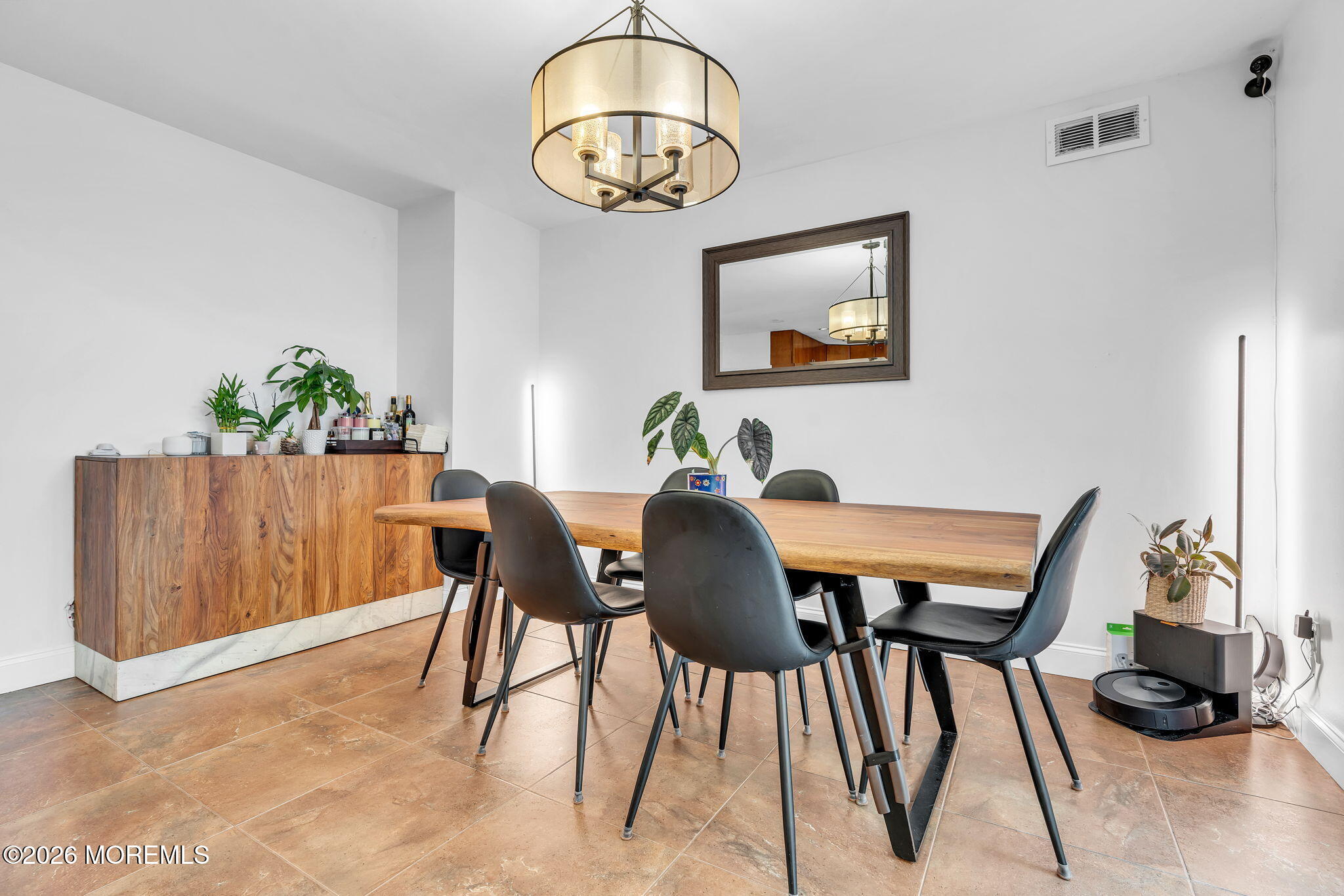 386 Oak Knoll Drive Englishtown NJ 07726