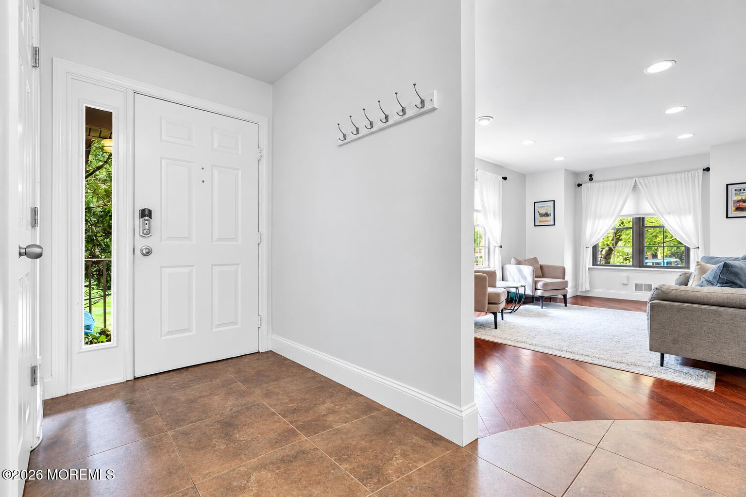 386 Oak Knoll Drive Englishtown NJ 07726