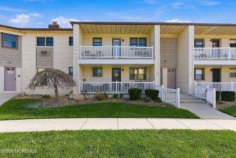 35 Wharfside Drive Monmouth Beach NJ 07750