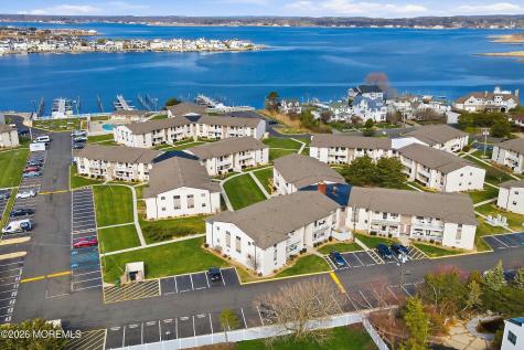 35 Wharfside Drive Monmouth Beach NJ 07750