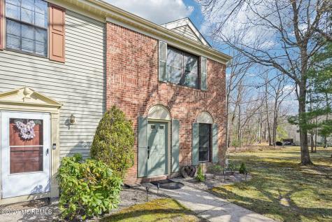 20 Greenwich Drive Galloway NJ 08205