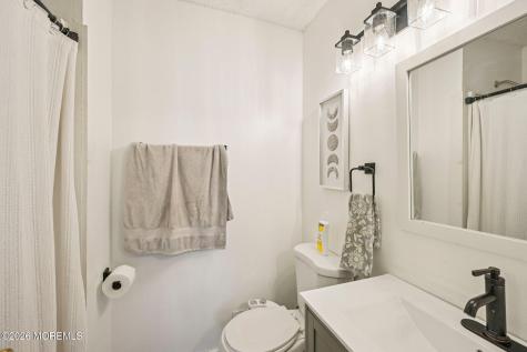 20 Greenwich Drive Galloway NJ 08205