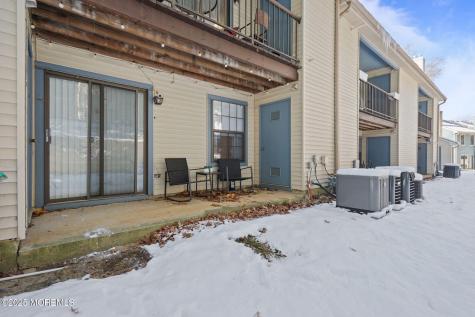 283 Gloucester Court Aberdeen NJ 07747