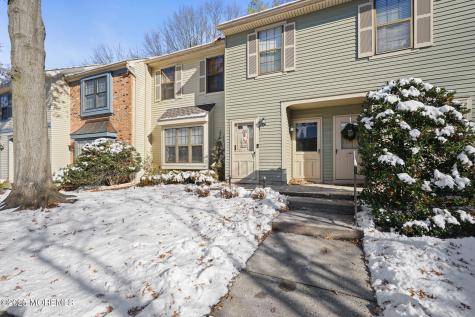 283 Gloucester Court Aberdeen NJ 07747