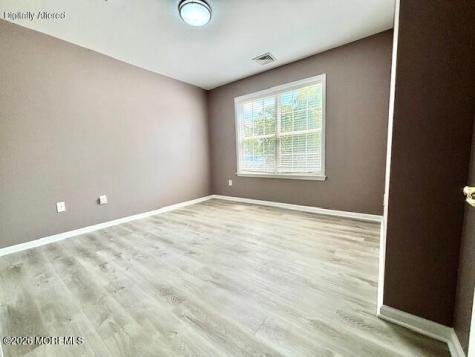 311 Mill Pond Way Eatontown NJ 07724