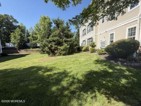 311 Mill Pond Way Eatontown NJ 07724
