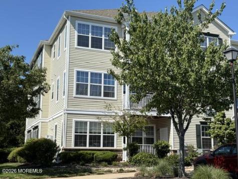 311 Mill Pond Way Eatontown NJ 07724