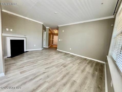 311 Mill Pond Way Eatontown NJ 07724