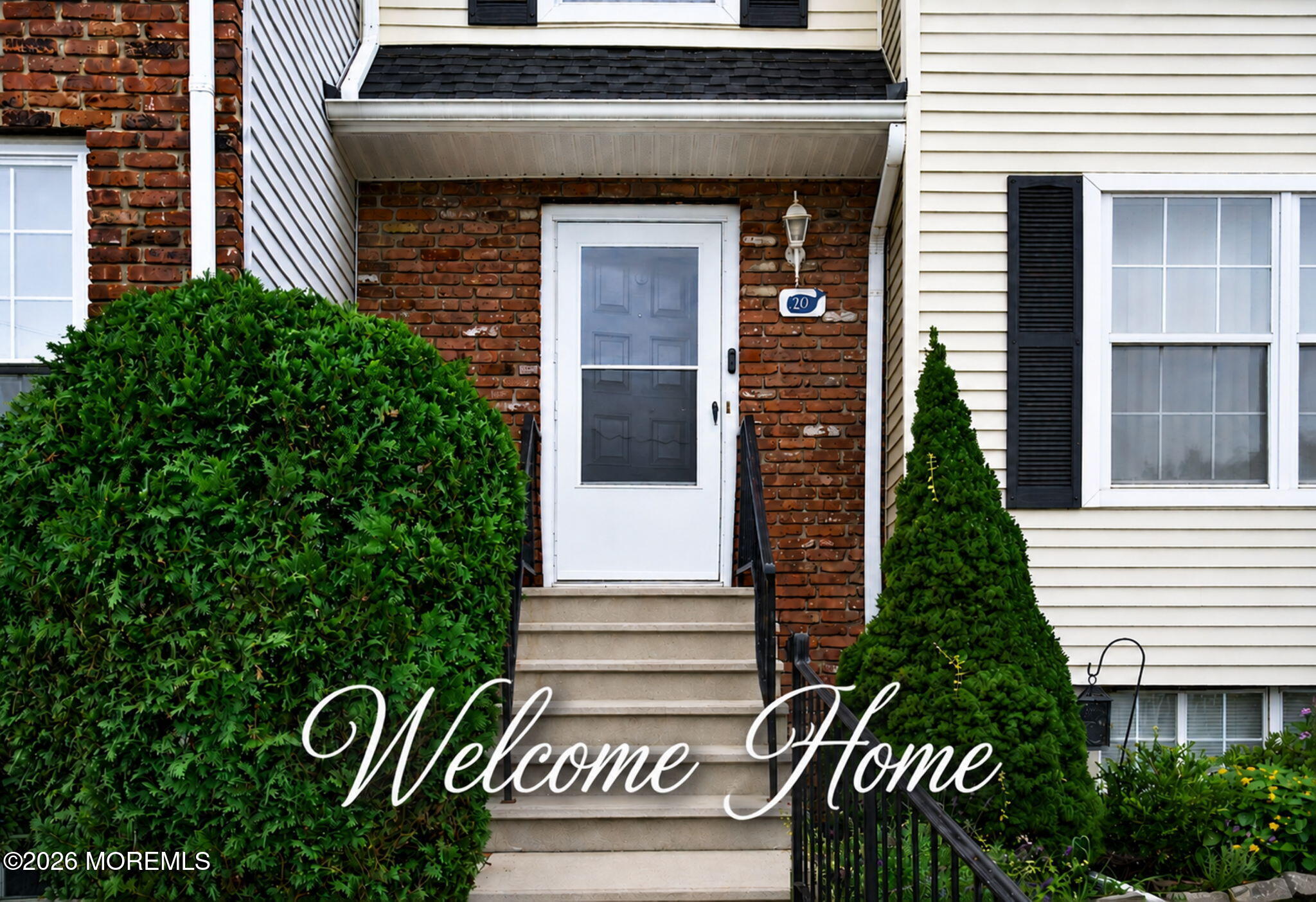 20 Karwatt Court Sayreville NJ 08872