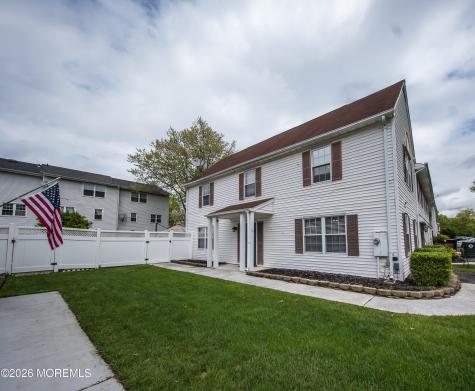 15 Fieldcrest Way Hazlet NJ 07730
