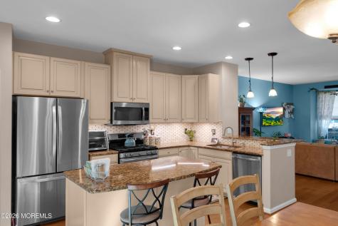 111 Spirit Way Brick NJ 08723