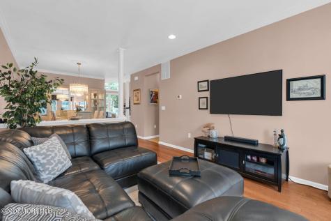 35 Chatsworth Road Manalapan NJ 07726