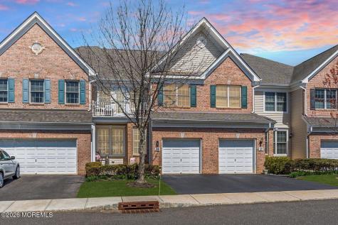 35 Chatsworth Road Manalapan NJ 07726