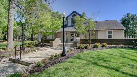 39 Poplar Place Freehold NJ 07728