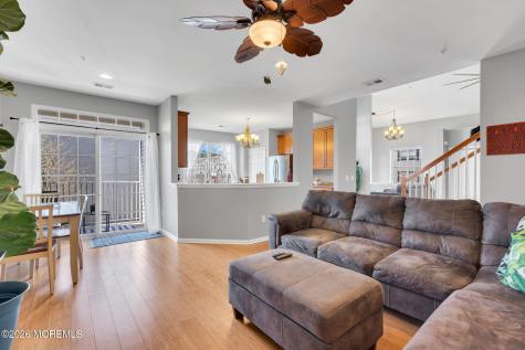 126 Melanie Way Manahawkin NJ 08050