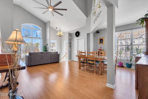 126 Melanie Way Manahawkin NJ 08050