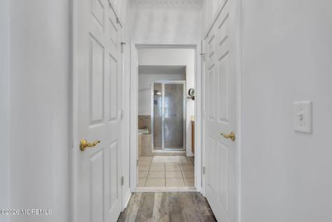 126 Melanie Way Manahawkin NJ 08050