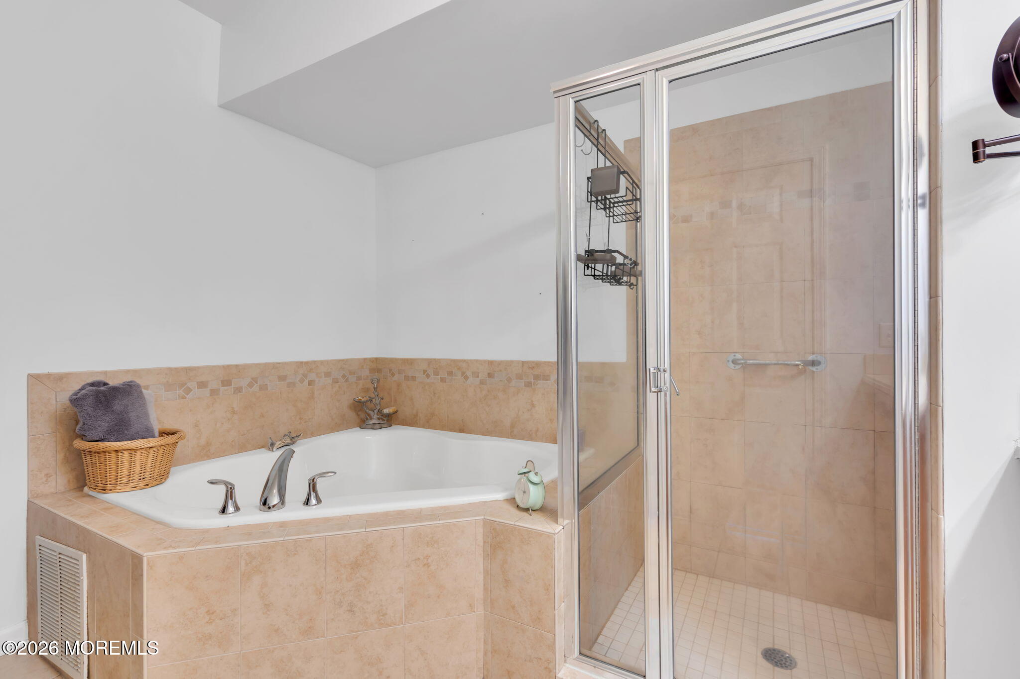 126 Melanie Way Manahawkin NJ 08050