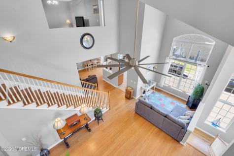 126 Melanie Way Manahawkin NJ 08050