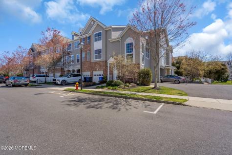 126 Melanie Way Manahawkin NJ 08050