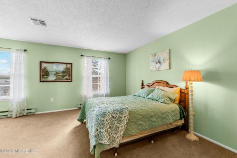 376 Stirling Drive Monroe NJ 08831