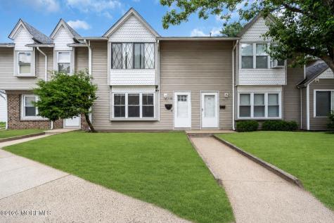 119 Downing Street Lakewood NJ 08701