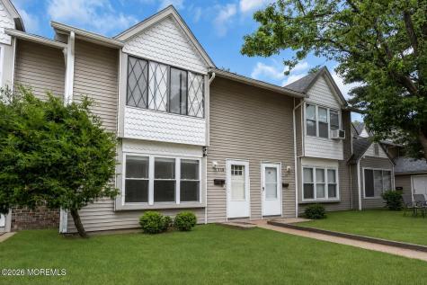119 Downing Street Lakewood NJ 08701