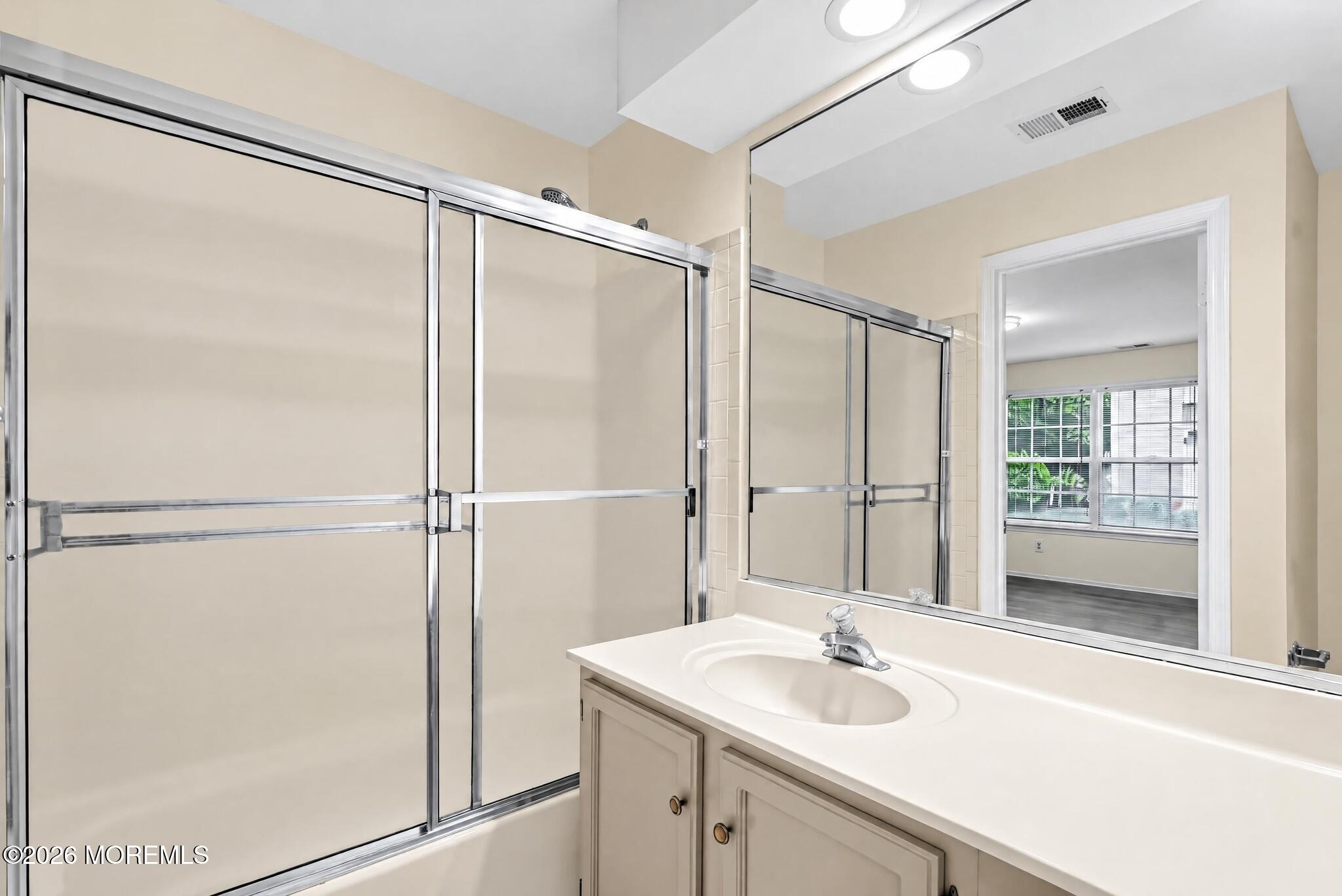 407 Hampton Court Manalapan NJ 07726