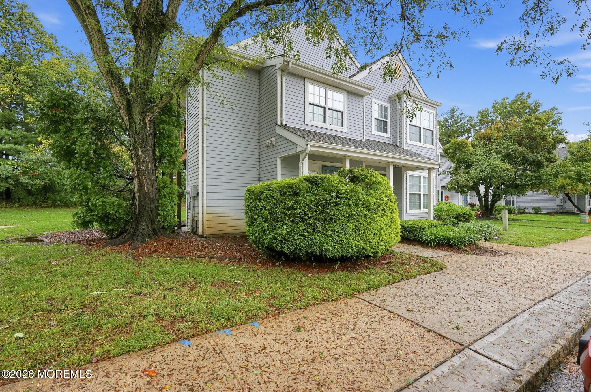 407 Hampton Court Manalapan NJ 07726