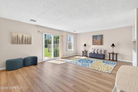 16 Goldenrod Court Hamilton NJ 08690