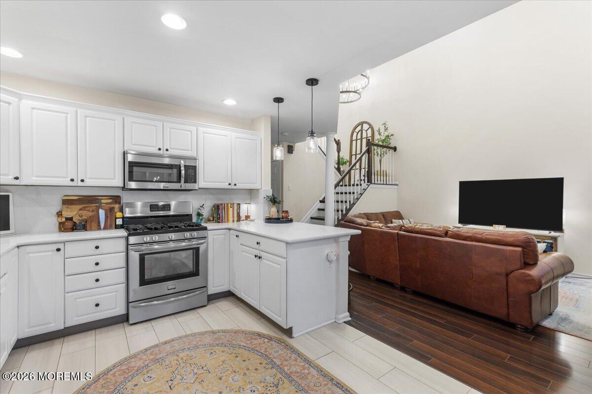 8 Waterville Road Manalapan NJ 07726