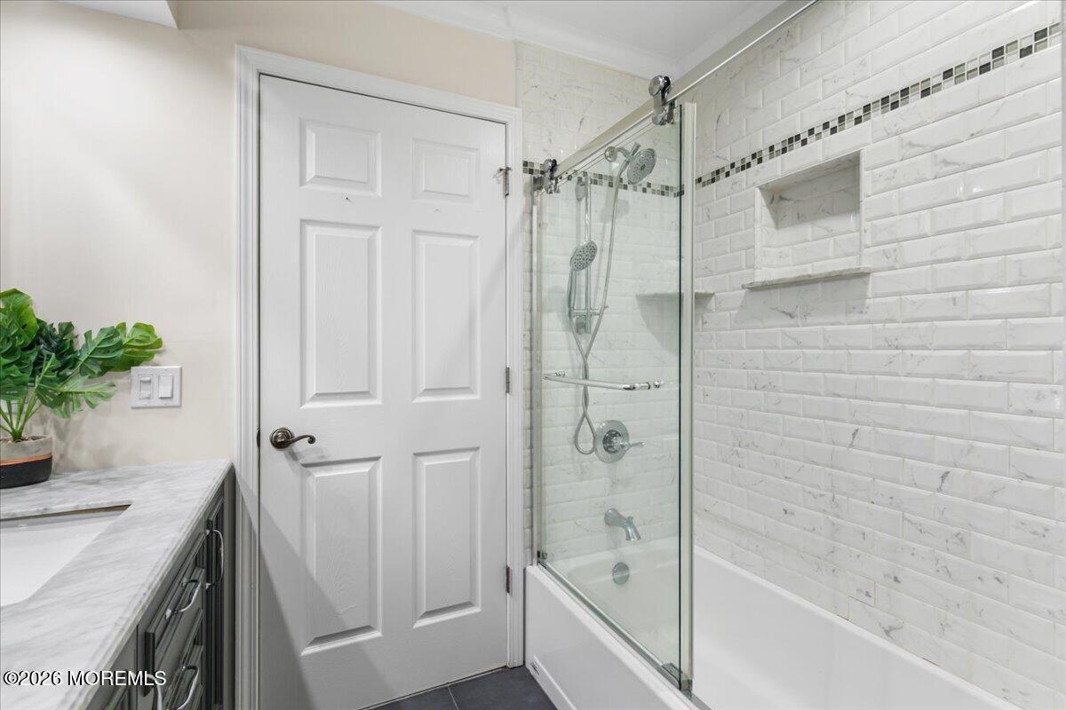 8 Waterville Road Manalapan NJ 07726