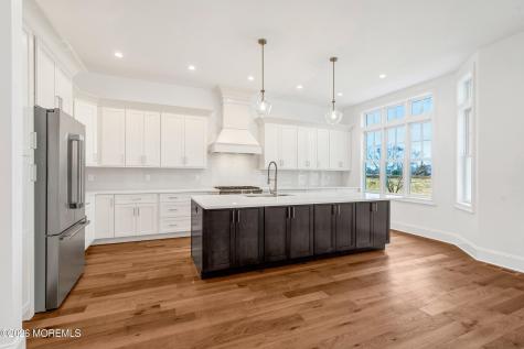 126 Eagle Way Eatontown NJ 07724