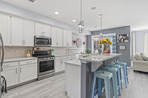 330 Hawthorne Lane Barnegat NJ 08005