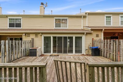 88 Wilshire Court Old Bridge NJ 08857