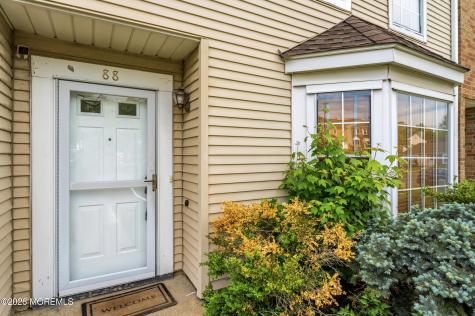 88 Wilshire Court Old Bridge NJ 08857