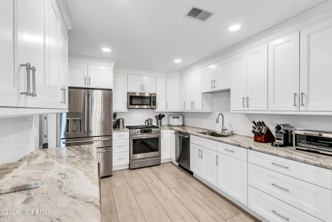 324 Deuce Drive Wall NJ 07719