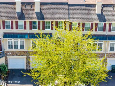 56 W Aspen Way Matawan NJ 07747
