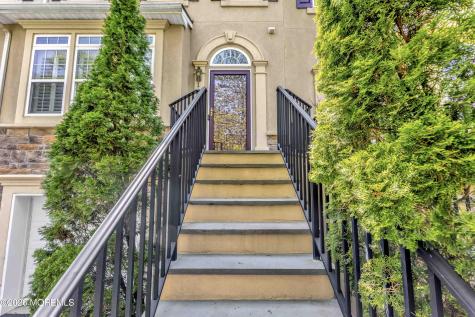 56 W Aspen Way Matawan NJ 07747