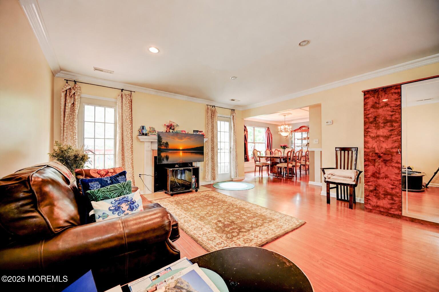 170 Colony Lane Manalapan NJ 07726