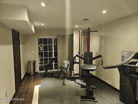 10 Russell Court Matawan NJ 07747