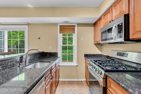 26 Duncan Way Freehold NJ 07728