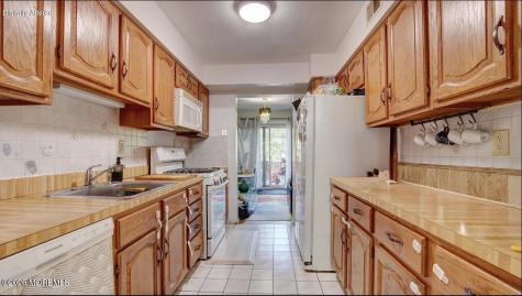 185 Nathan Drive North Brunswick NJ 08902