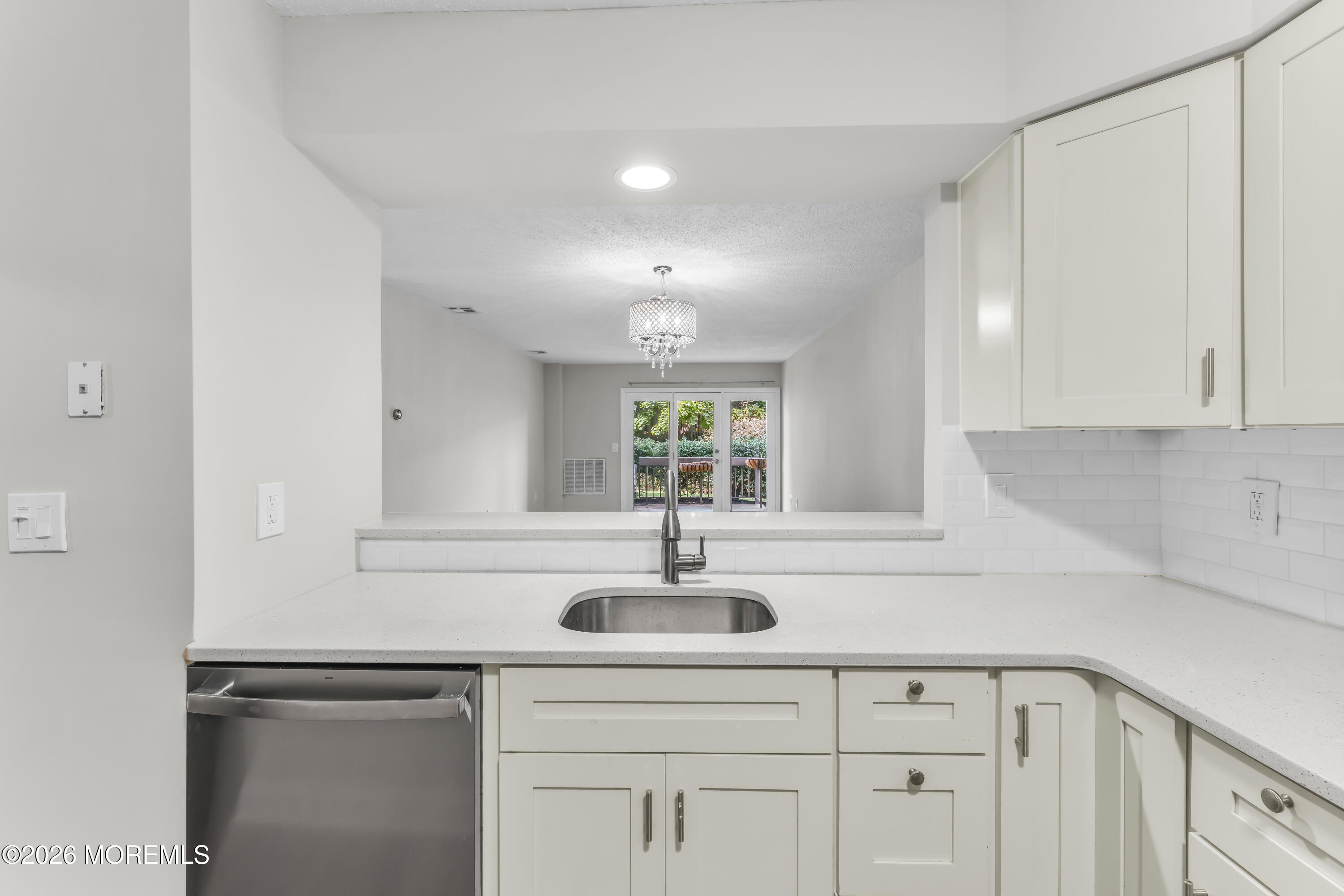 32 Center Avenue Atlantic Highlands NJ 07716