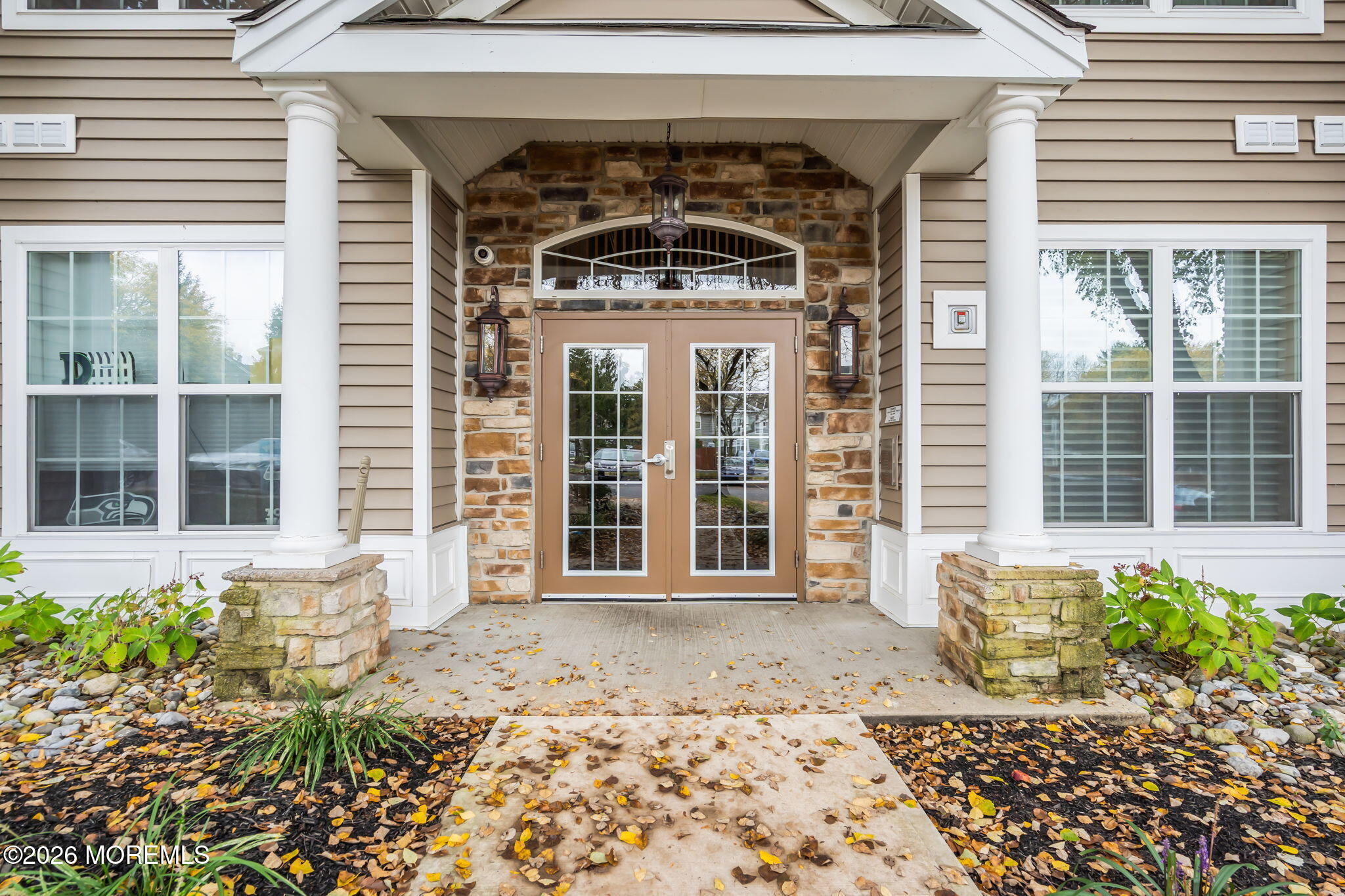 589 St Andrews Place Manalapan NJ 07726