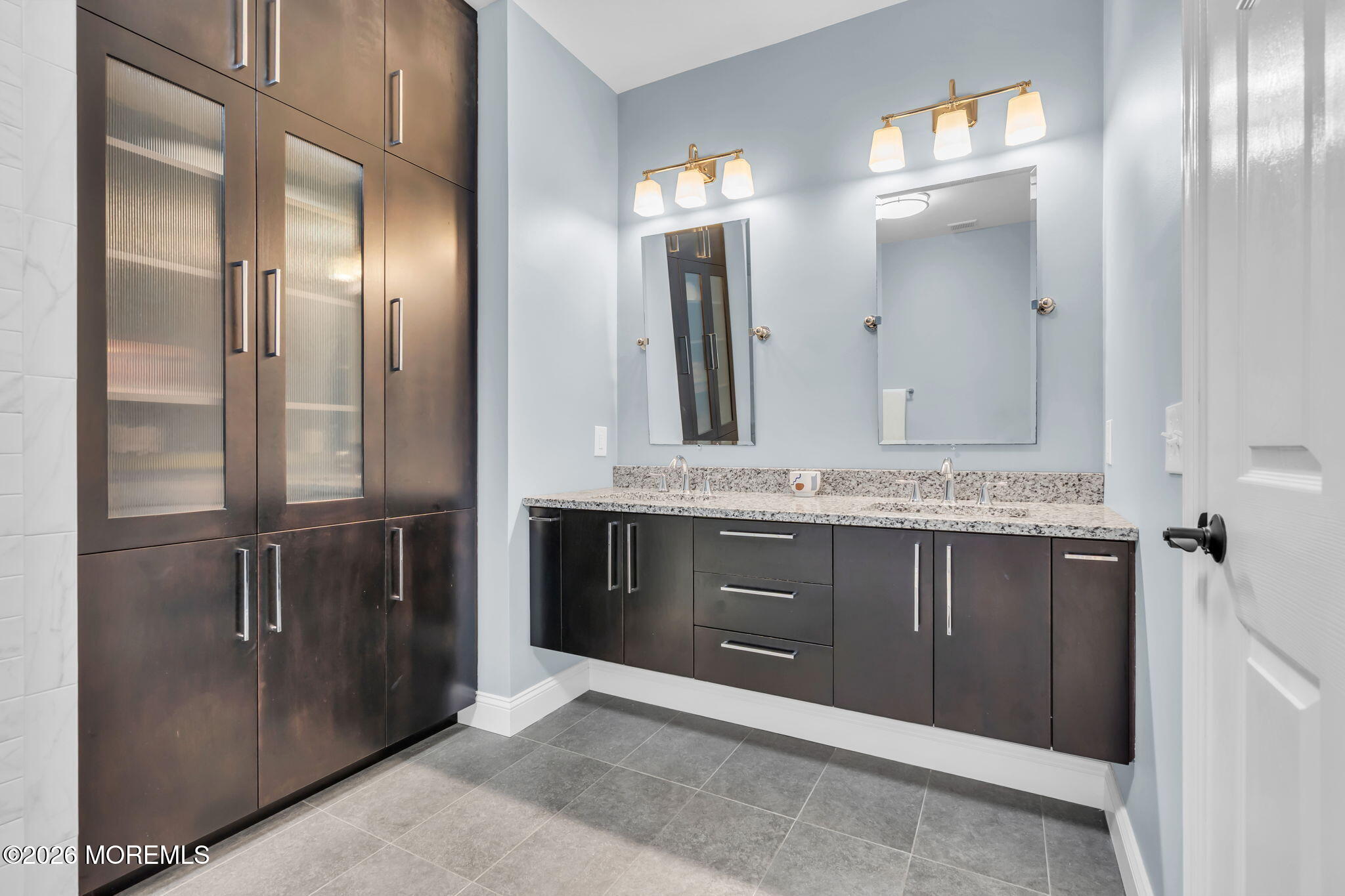 589 St Andrews Place Manalapan NJ 07726
