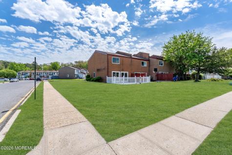 2 Foxwood Court Brick NJ 08724